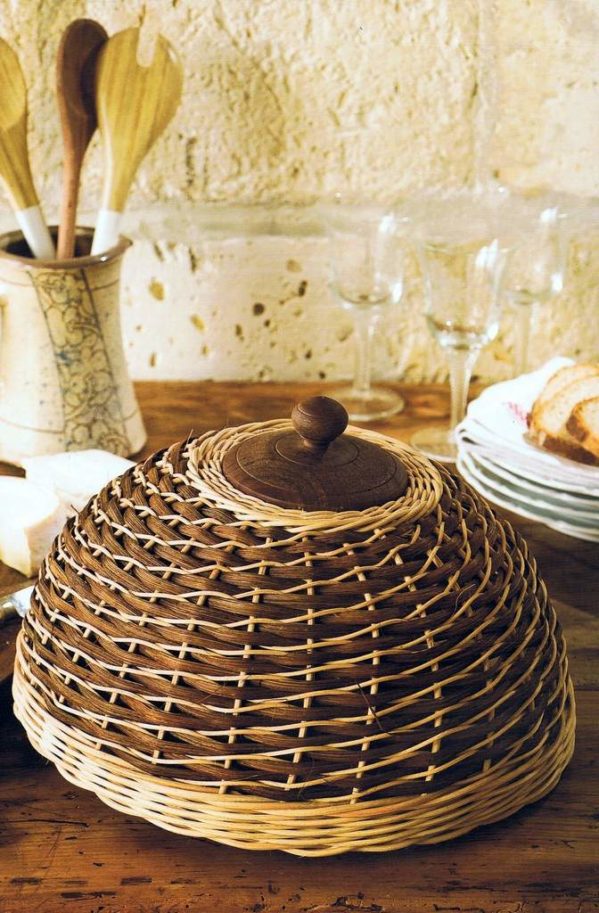 Socle cloche vannerie